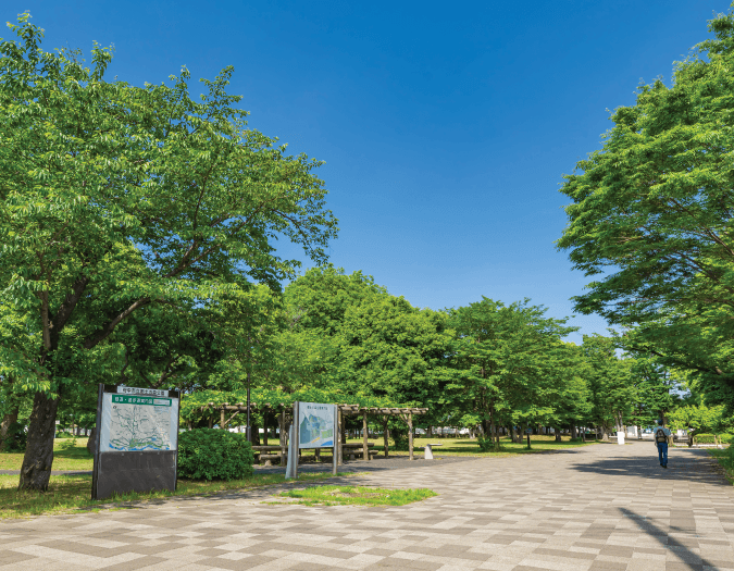 府中市郷土の森観光物産館